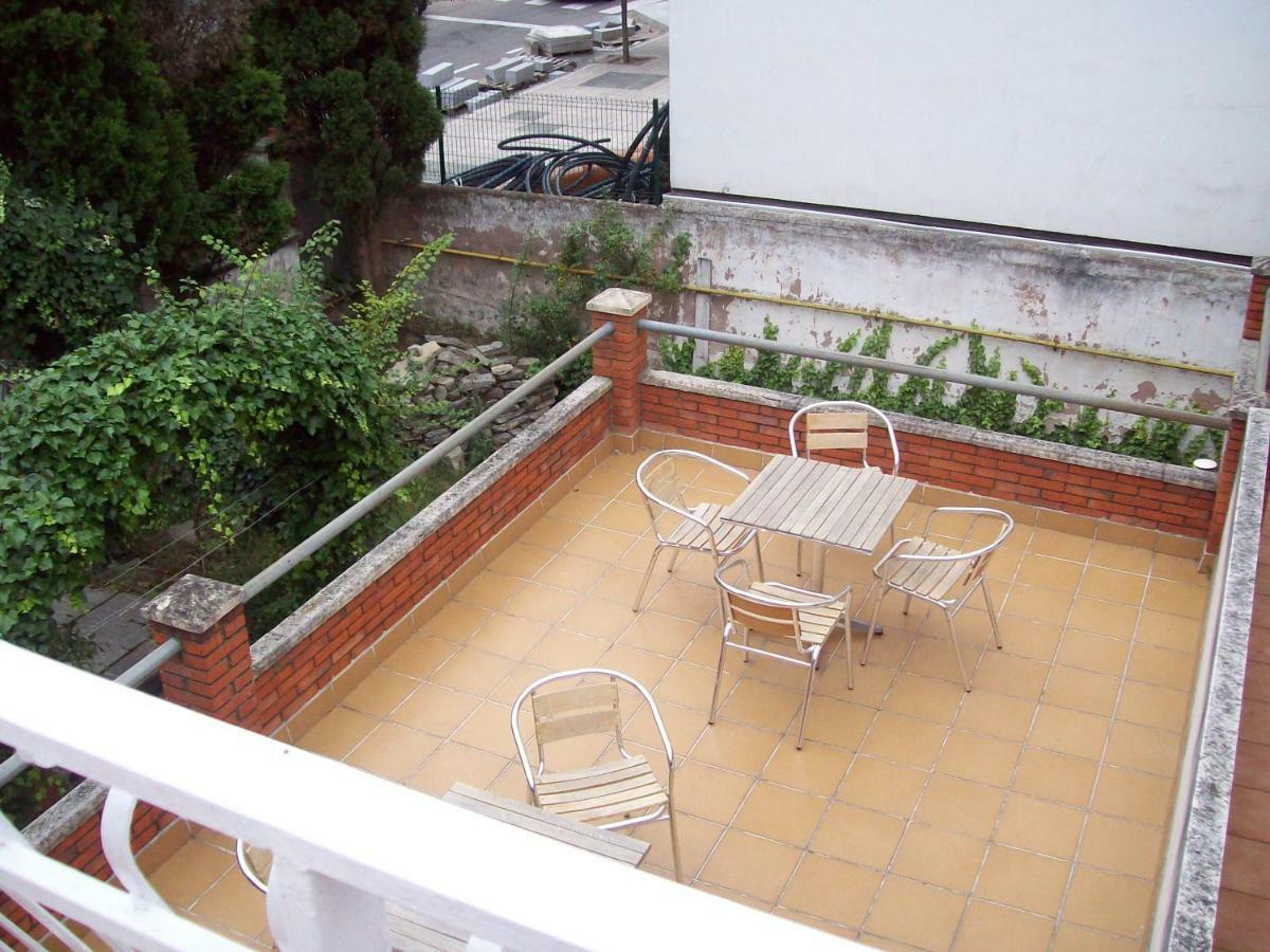 Pension Los Pinos Gijón Kültér fotó